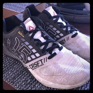 Women’s Reebok Crossfit Nano 5.0 size 10 + FREEBIE